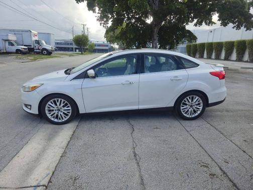 2018 Ford Focus Titanium