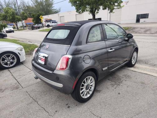 2014 FIAT 500 Lounge