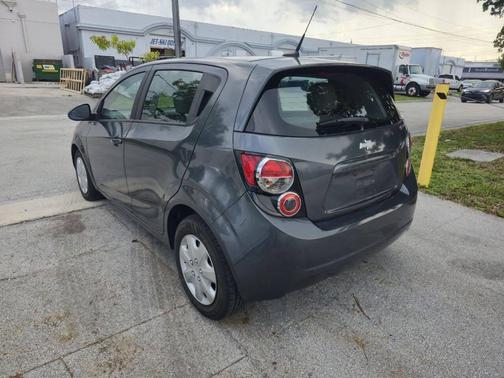 2013 Chevrolet Sonic LS