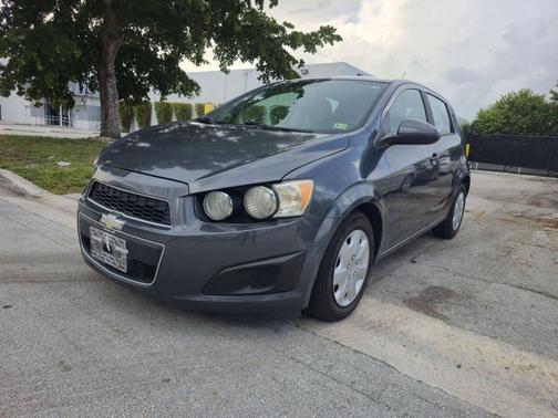 2013 Chevrolet Sonic LS