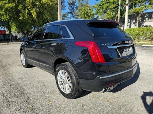 2017 Cadillac XT5 Base