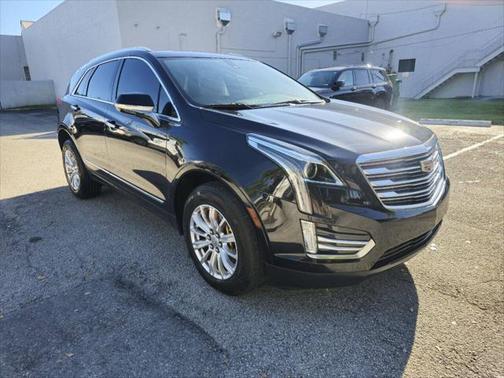 2017 Cadillac XT5 Base