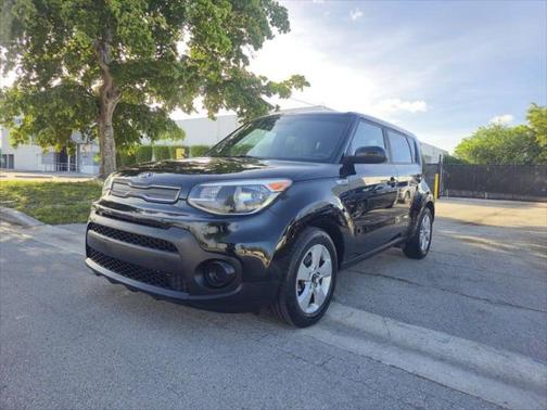 2017 Kia Soul Base