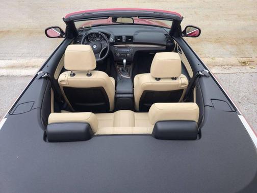 2011 BMW 128 128i 2dr Convertible SULEV