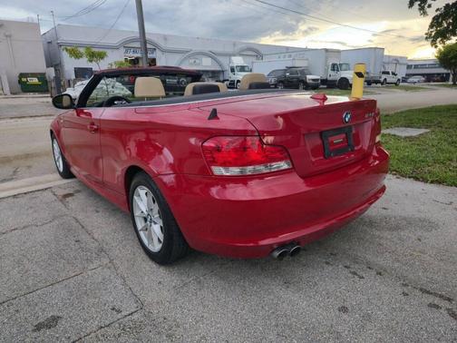 2011 BMW 128 128i 2dr Convertible SULEV