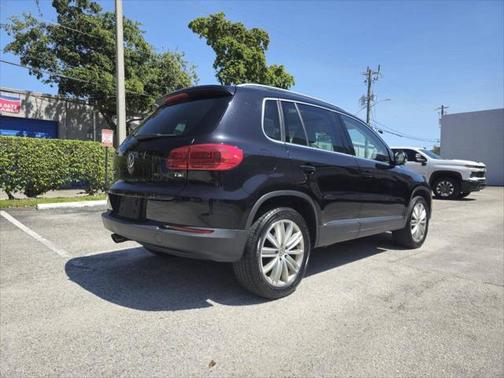 2016 Volkswagen Tiguan SE