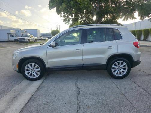 2009 Volkswagen Tiguan SE