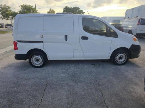 2019 Nissan NV200 S