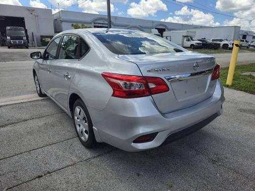 2018 Nissan Sentra SV