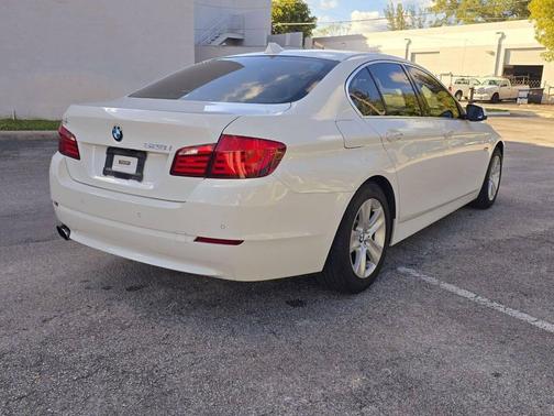2013 BMW 528 528i 4dr Sedan