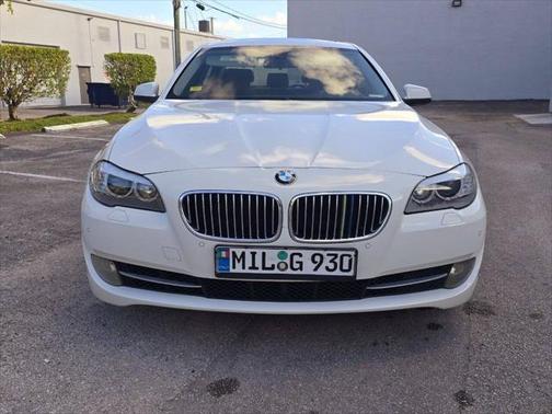 2013 BMW 528 528i 4dr Sedan