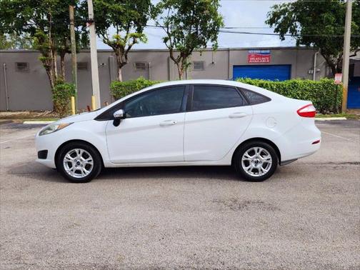 2016 Ford Fiesta SE