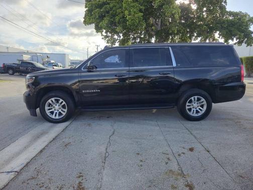 2018 Chevrolet Suburban LT