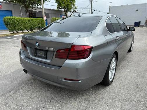 2015 BMW 528 528i 4dr Sedan