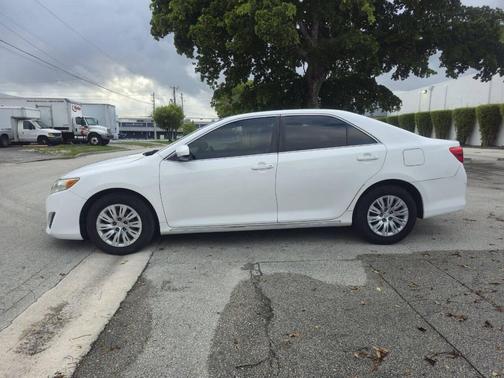 2012 Toyota Camry LE
