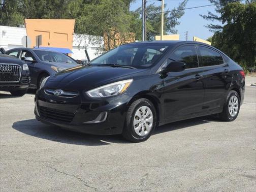 2016 Hyundai Accent SE