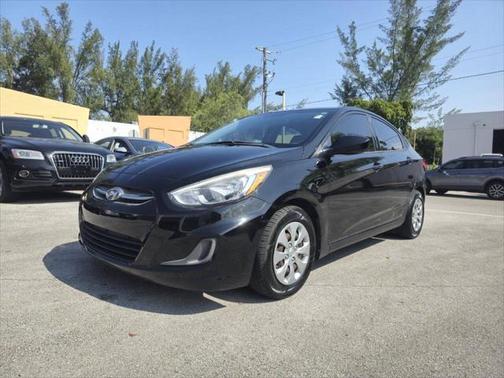2016 Hyundai Accent SE
