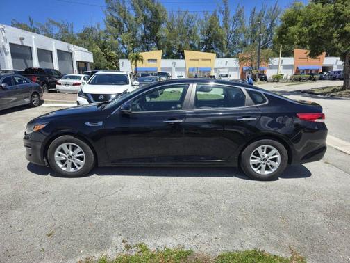 2018 Kia Optima LX