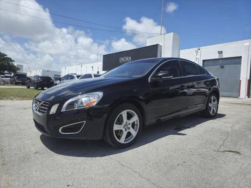 2013 Volvo S60 T5 Premier