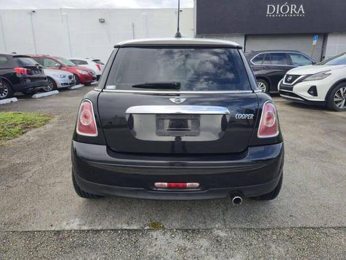 2013 MINI Hardtop Cooper
