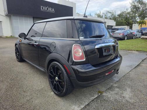 2013 MINI Hardtop Cooper