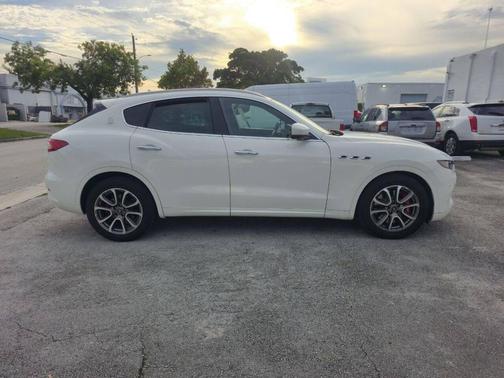 2019 Maserati Levante S