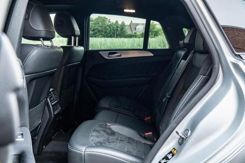 2019 Mercedes-Benz AMG GLE 43 4MATIC Coupe for sale in Barrington, IL - image 18