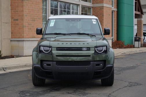 2026 Land Rover Defender P400 X-Dynamic SE