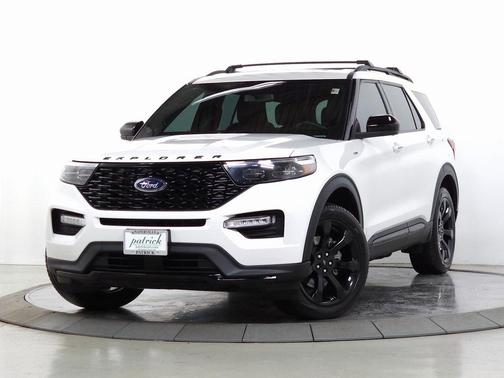 2023 Ford Explorer ST-Line