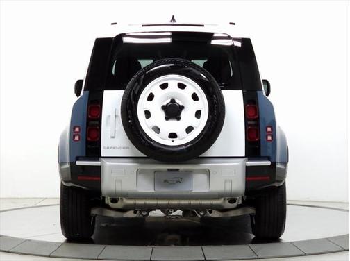 2024 Land Rover Defender 110 P400 S