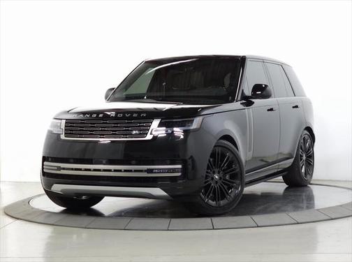 2025 Land Rover Range Rover P530 SE