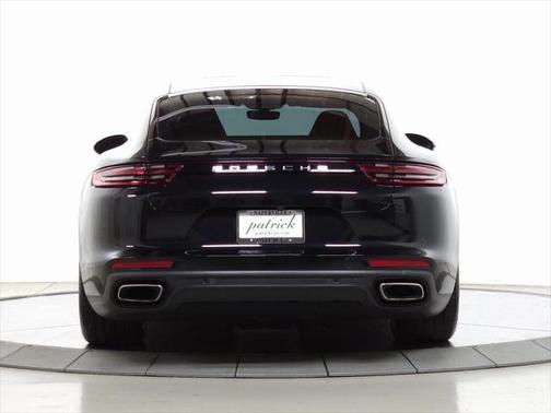 2020 Porsche Panamera 4
