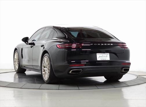 2020 Porsche Panamera 4