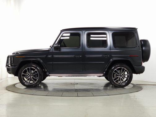 designo Night Black Magno 2021 Mercedes-Benz G-Class SUV