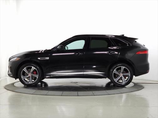 2018 Jaguar F-PACE S
