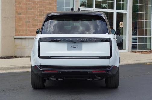 2025 Land Rover Range Rover P400 SE