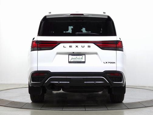 2025 Lexus LX 700h F SPORT