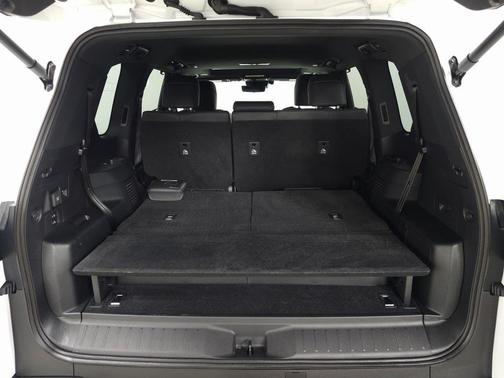 2025 Lexus LX 700h F SPORT