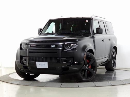 2024 Land Rover Defender 130 P400 X