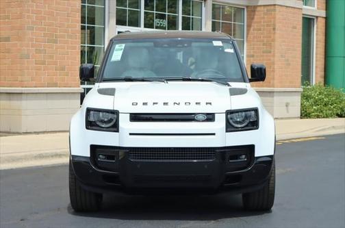 2025 Land Rover Defender 110 P400 X-Dynamic SE
