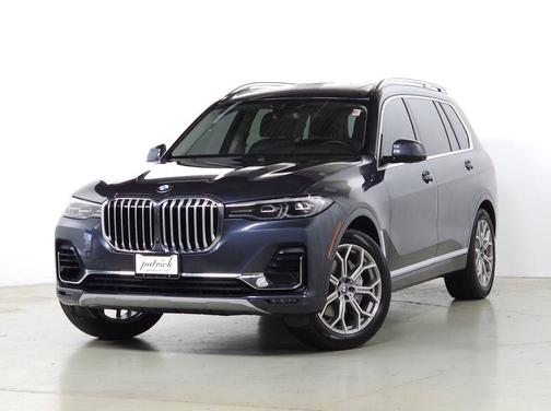 Arctic Grey Metallic 2022 BMW X7 xDrive40i