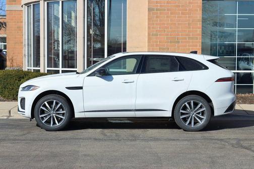 Fuji White 2026 Jaguar F-PACE R-Dynamic S P250 AWD Automatic
