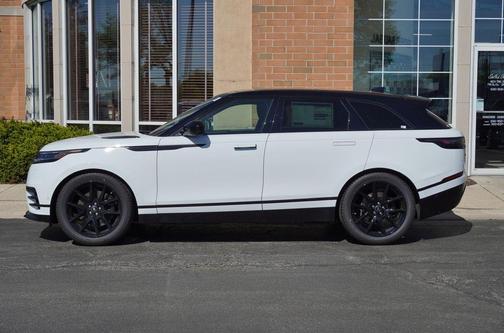 Fuji White 2026 Land Rover Range Rover Velar P250 SE R-Dynamic