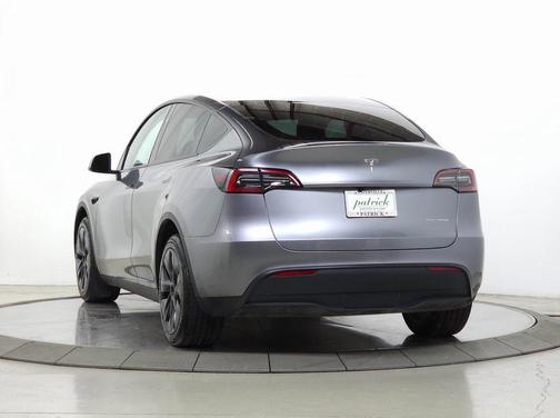 2025 Tesla Model Y Long Range Dual Motor All-Wheel Drive