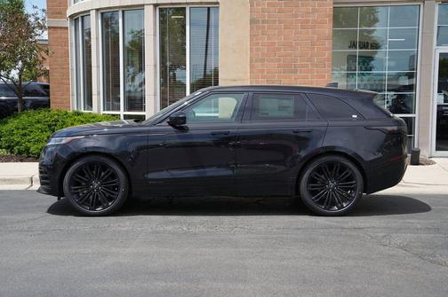 Santorini Black Metallic 2026 Land Rover Range Rover Velar Belgravia Edition
