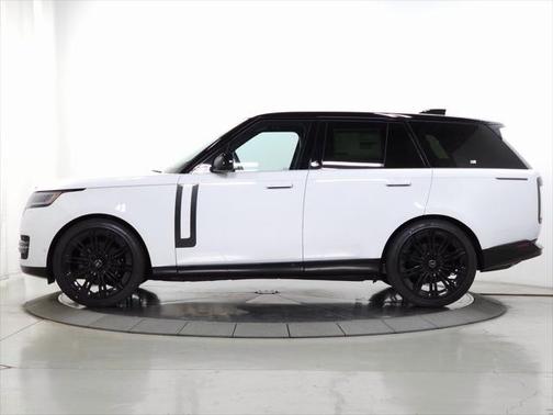 2025 Land Rover Range Rover P530 SE