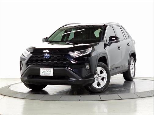 2021 Toyota RAV4 Hybrid XLE