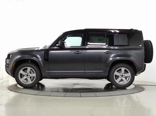 2026 Land Rover Defender S