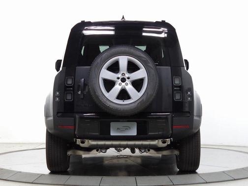 2026 Land Rover Defender S