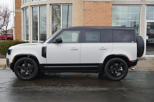 2026 Land Rover Defender X-Dynamic SE